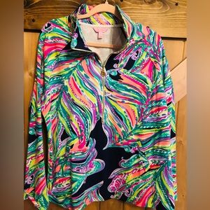 Beautiful Lilly Pulitzer pop over size XL.